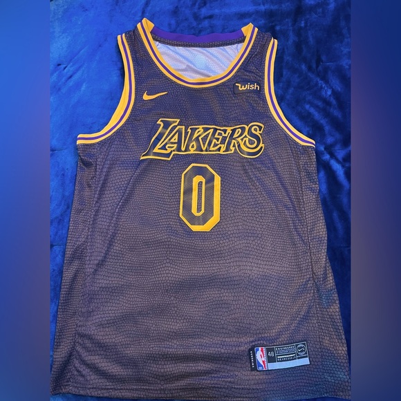 Los Angeles Lakers Kyle Kuzma Jersey - Picture 1 of 2